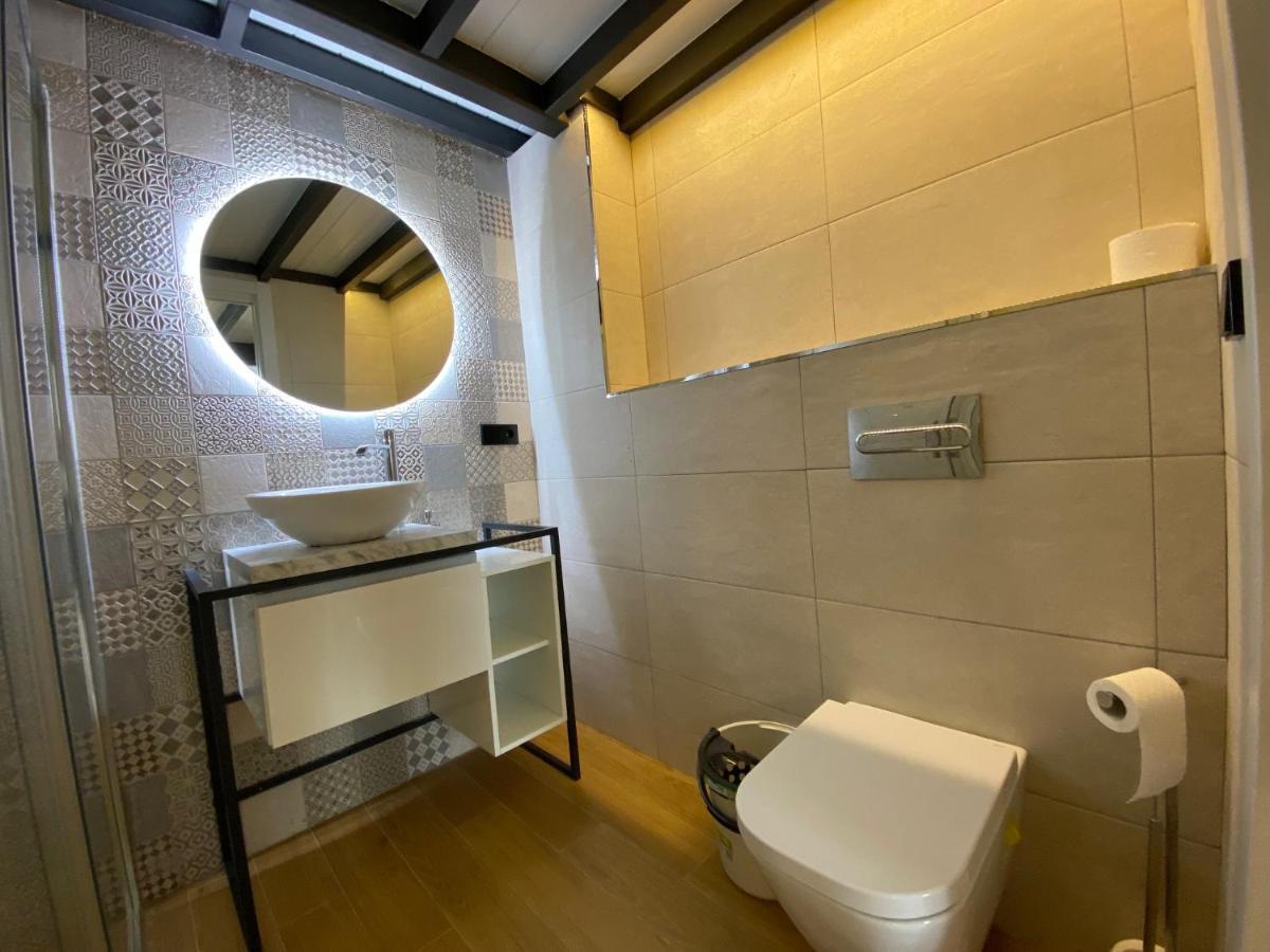 Apartamento loft moderno nervión Sevilla Exterior foto